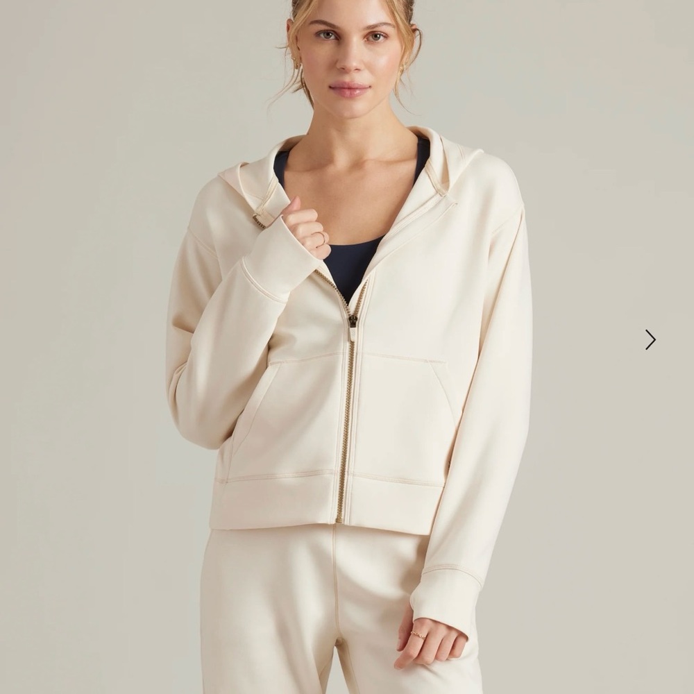 Like New Rhône Women’s DreamGlow Zip Up Hoodie, Cream, size small